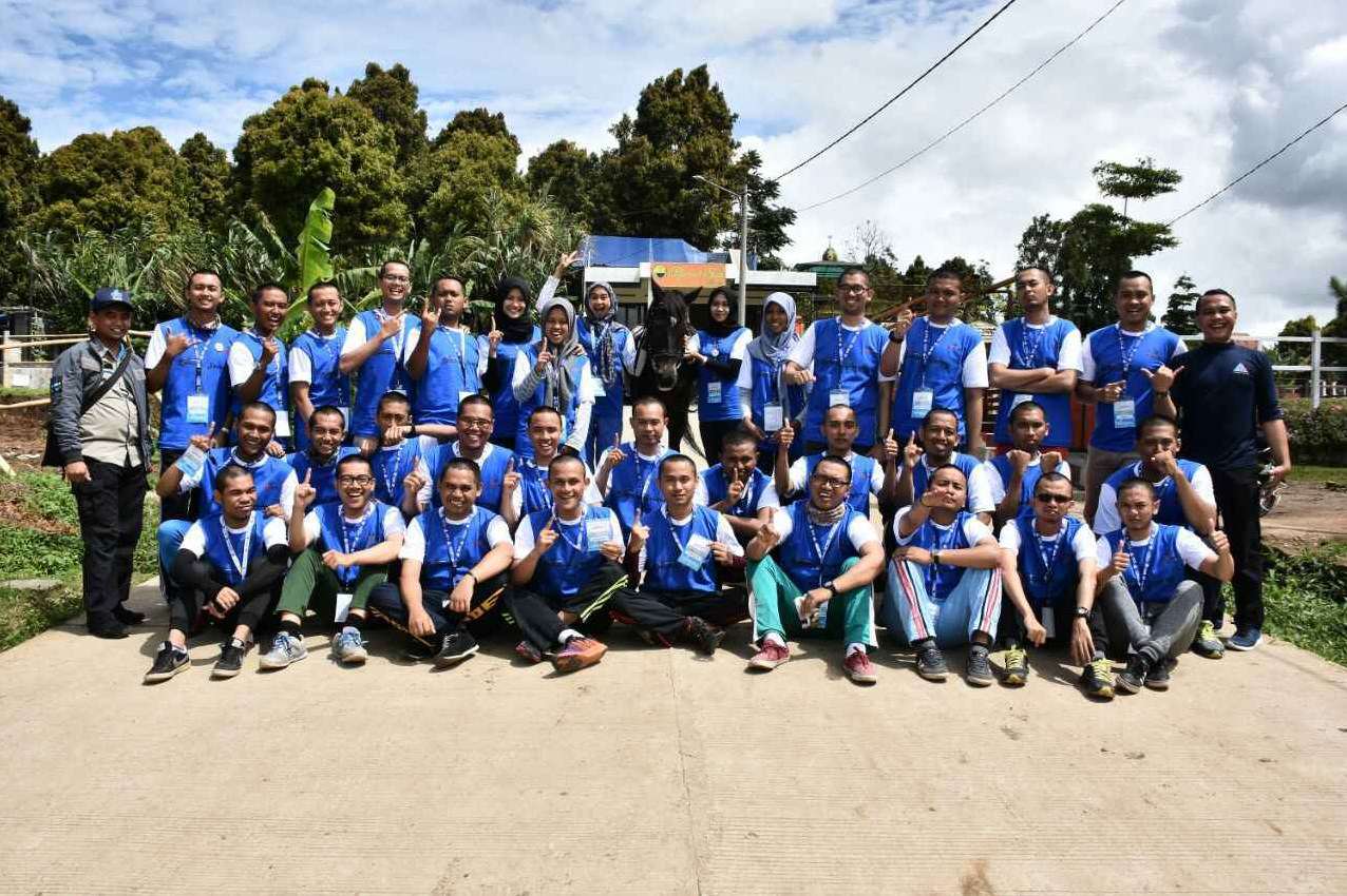 Foto-Management-Trainee-pt-Adhimix-3